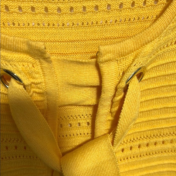 7th Avenue Yellow Women's Sweater - Picture 4 of 5
